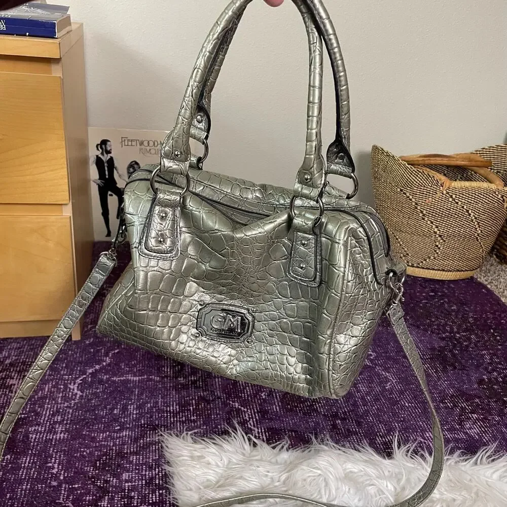 Y2K vintage 2000s silver croc handbag mcbling music video vixen rockstar